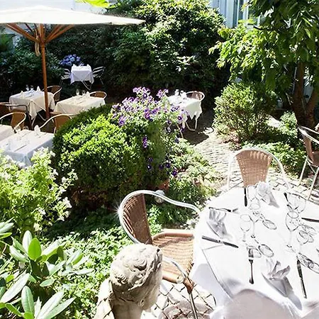 Aussen Alster Hotel 